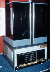 169px-DEC_PDP-8