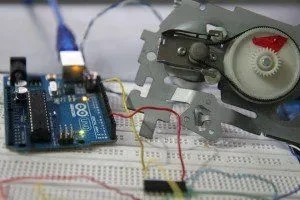 Arduino & UNL2004A